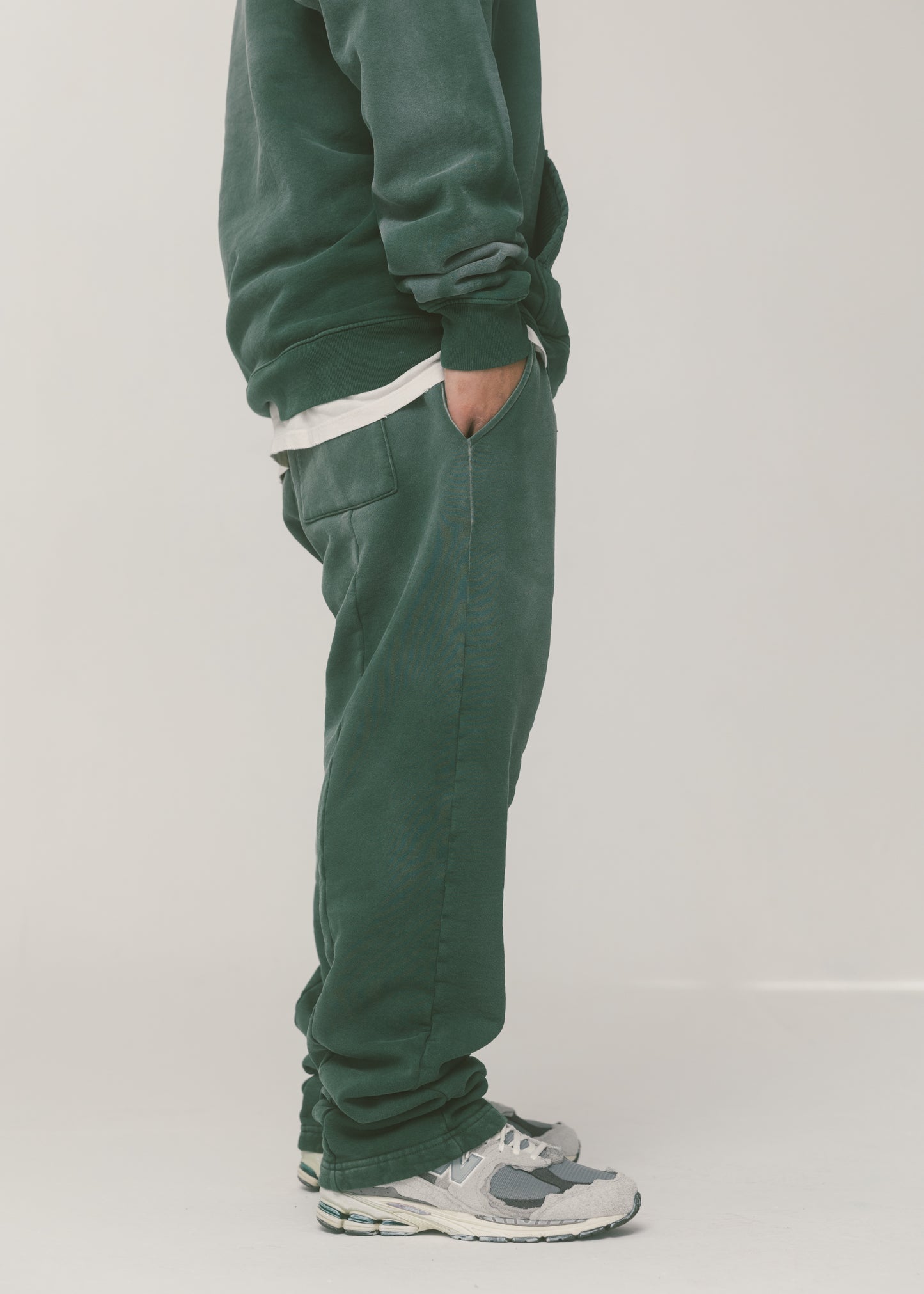 Forest Sunfaded Pleated Sweatpant